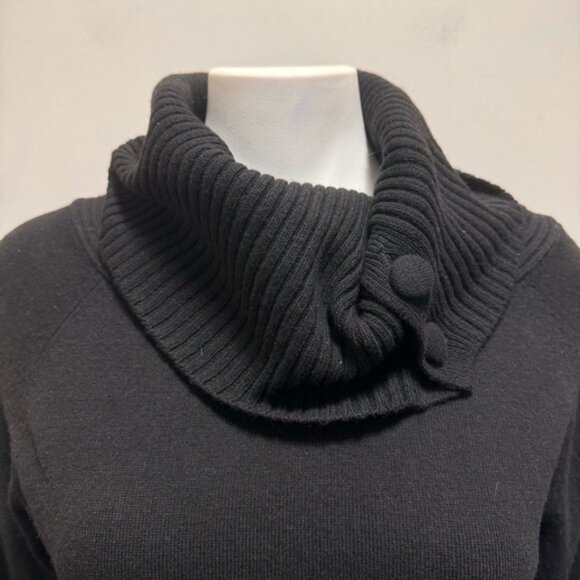 Banana Republic Wool Cashmere Turtleneck Sweater Size Medium - Picture 3 of 9